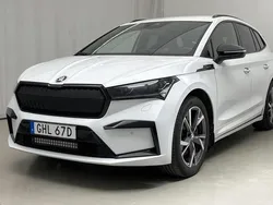 Vit Begagnad 2023 Skoda Enyaq iV SportLine SUV | 439 000 kr (Superpris)