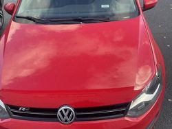 Röd Begagnad 2014 VW Polo Halvkombi | 57 900 kr (Superpris)