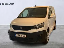 Vit Begagnad 2020 Peugeot Partner Minibuss | 149 000 kr (Superpris)