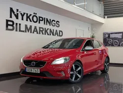Röd Begagnad 2013 Volvo V40 R-Design Kombi | 149 900 kr (Lite dyr)
