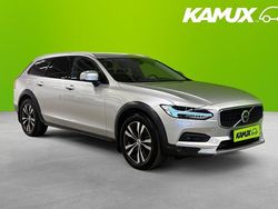 Silver/grå Begagnad 2021 Volvo V90 CC Momentum Kombi | 404 800 kr (Marknadspris)