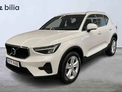 Vit Begagnad 2024 Volvo XC40 SUV | 333 000 kr
