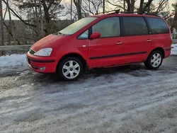 Röd Begagnad 2005 Ford Galaxy Minibuss | 10 000 kr