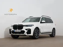 Vit Begagnad 2021 BMW X7 M Sport SUV | 839 000 kr