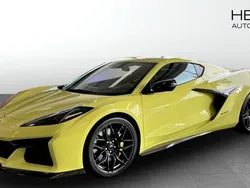 Gul (yellow) Ny 2024 Chevrolet Corvette Z06 Sportkupé | 2 519 500 kr