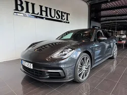 Grå Begagnad 2017 Porsche Panamera 4 Sport Sedan | 589 900 kr (Dyr)
