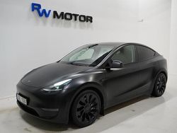 Svart Begagnad 2022 Tesla Model Y Performance SUV | 398 800 kr (Bra pris)