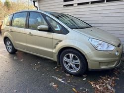 Gul Begagnad 2006 Ford S-MAX S Minibuss | 22 000 kr (Bra pris)