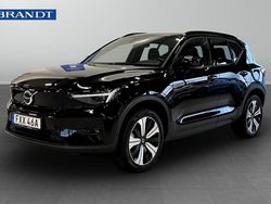 Svart Begagnad 2023 Volvo XC40 Plus SUV | 359 900 kr