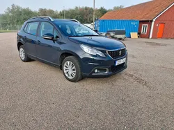 Svart Begagnad 2017 Peugeot 2008 SUV | 94 499 kr (Marknadspris)
