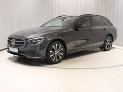 Grå Begagnad 2021 Mercedes E300 Kombi | 319 800 kr (Bra pris)