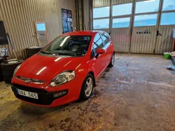 Begagnad 2010 Fiat Punto Evo Halvkombi | 37 500 kr