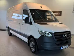 Vit Begagnad 2024 Mercedes Sprinter Van | 536 250 kr (Marknadspris)
