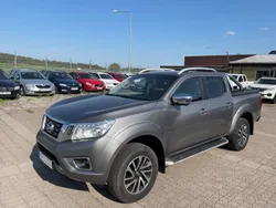 Grå Begagnad 2018 Nissan Navara Tekna Pickup | 279 900 kr (Bra pris)
