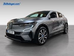 Grå Begagnad 2023 Renault Mégane IV Equilibre Halvkombi | 264 900 kr (Superpris)