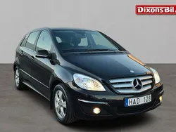 Svart Begagnad 2011 Mercedes B180 Minibuss | 73 500 kr (Marknadspris)
