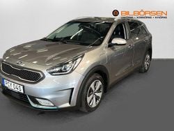 Grå Begagnad 2019 Kia Niro 2 SUV | 189 900 kr (Marknadspris)