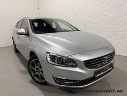 Silver Begagnad 2015 Volvo V60 Ocean Race Kombi | 159 900 kr (Lite dyr)