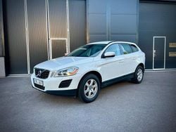 Vit Begagnad 2012 Volvo XC60 Momentum SUV | 119 900 kr (Bra pris)