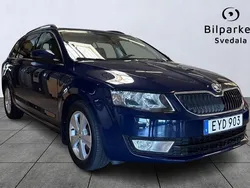 Blå Begagnad 2016 Skoda Octavia GreenLine Kombi | 129 990 kr (Marknadspris)