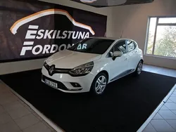 Vit Begagnad 2017 Renault Clio IV Zen Halvkombi | 99 900 kr (Marknadspris)