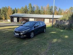 Grå Begagnad 2015 Kia Ceed Kombi | 75 000 kr (Marknadspris)
