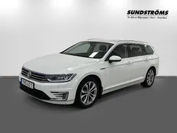 Vit Begagnad 2017 VW Passat GTE Kombi | 209 900 kr (Lite dyr)
