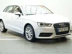 Vit Begagnad 2015 Audi A3 Sportback e-tron Attraction Sedan | 139 900 kr (Marknadspris)