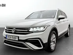 Vit (pure white) Begagnad 2022 VW Tiguan SUV | 389 900 kr (Dyr)
