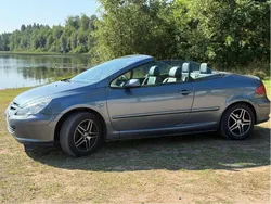Grå Begagnad 2005 Peugeot 307 CC Cab | 55 000 kr (Dyr)