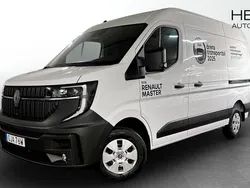 Vit (white) Ny 2024 Renault Master Van | 745 156 kr