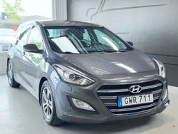 Mörkgrå Begagnad 2015 Hyundai i30 Premium Kombi | 89 900 kr (Marknadspris)