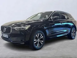 Svart Begagnad 2020 Volvo XC60 Momentum SUV | 359 900 kr (Marknadspris)