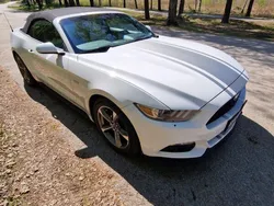 Vit Begagnad 2016 Ford Mustang Convertible Cab | 262 000 kr