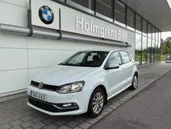 Vit Begagnad 2016 VW Polo Halvkombi | 89 800 kr (Lite dyr)
