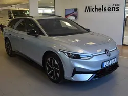 Silver Ny 2025 VW ID.7 Pro Sedan | 673 900 kr (Marknadspris)