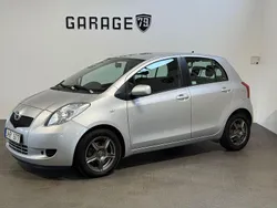 Silver Begagnad 2007 Toyota Yaris Halvkombi | 39 900 kr (Marknadspris)