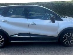 Begagnad 2018 Renault Captur SUV | 130 000 kr (Marknadspris)