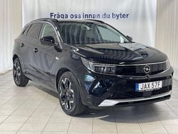 Svart Begagnad 2024 Opel Grandland X Edition+ SUV | 324 900 kr (Marknadspris)
