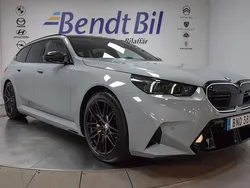 M brooklyn grå metallic Begagnad 2025 BMW M5 Comfort Edition Kombi | 1 695 000 kr