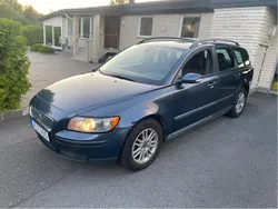 Blå Begagnad 2006 Volvo V50 Kombi | 55 800 kr (Marknadspris)