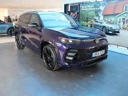 Lila (ultraviolett metallic exc) Ny 2025 VW Tayron R-line SUV | 726 600 kr