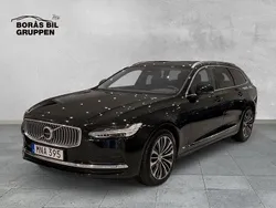 Svart Begagnad 2023 Volvo V90 Core Kombi | 329 000 kr (Bra pris)