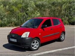 Röd Begagnad 2004 Kia Picanto 2 Halvkombi | 24 500 kr (Marknadspris)