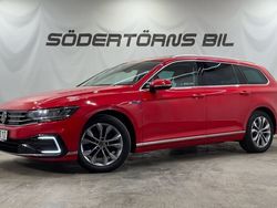 Röd Begagnad 2020 VW Passat GTE Kombi | 249 900 kr (Marknadspris)