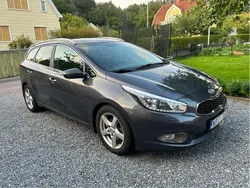 Grå Begagnad 2013 Kia Ceed Sportswagon Kombi | 50 000 kr (Marknadspris)