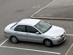 Silver Begagnad 2004 Mitsubishi Lancer Sedan | 18 900 kr (Marknadspris)