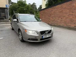 Brun Begagnad 2011 Volvo V70 Summum Kombi | 60 000 kr (Bra pris)