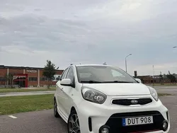 Vit Begagnad 2017 Kia Picanto Halvkombi | 95 000 kr (Marknadspris)