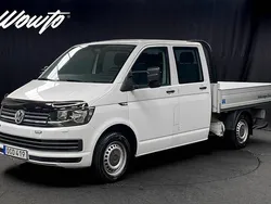 Vit Begagnad 2017 VW T6 Van | 299 800 kr